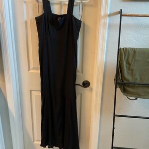Vince Camuto Black flowy maxi dress